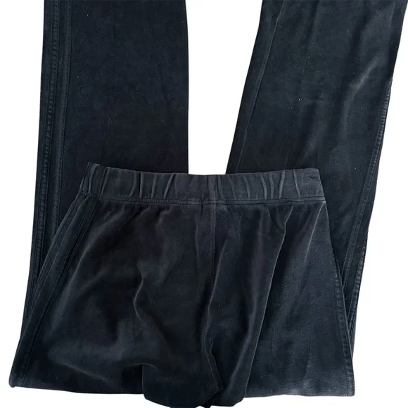 Adidas y2k wide leg velour sweatpants - Picture 6 of 6